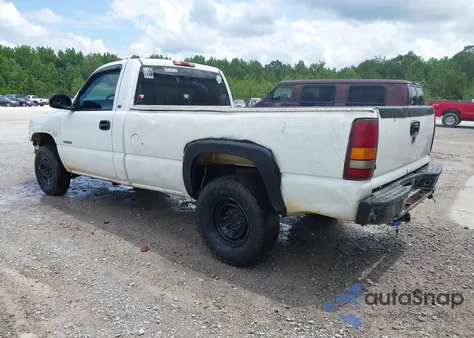 2001 Chevrolet Silverado 2500 z USA, uszkodzony, nr VIN 1GCGC24U51Z204045